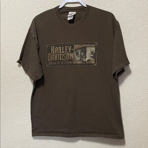 Harley-Davidson Vintage Men's Dark Brown Shed Tee. Good Condition. Size XL.